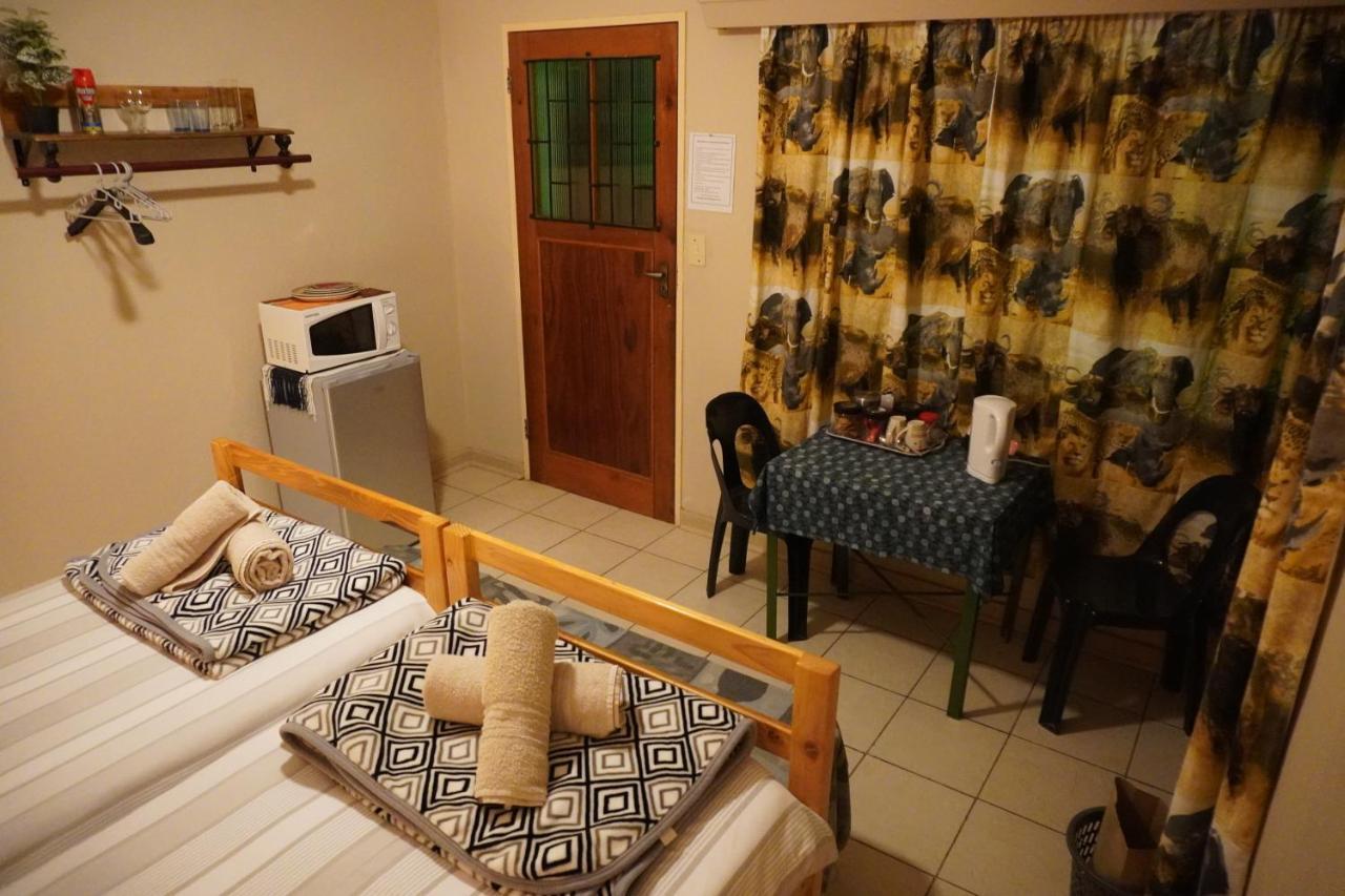 Okahandja Guesthouse 외부 사진