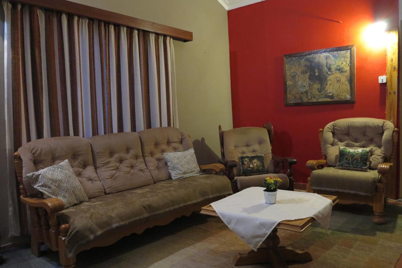 Okahandja Guesthouse 외부 사진